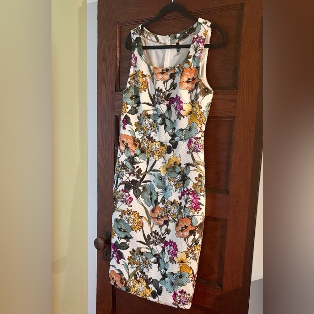 Elegant Floral Midi Dress - Multicolor